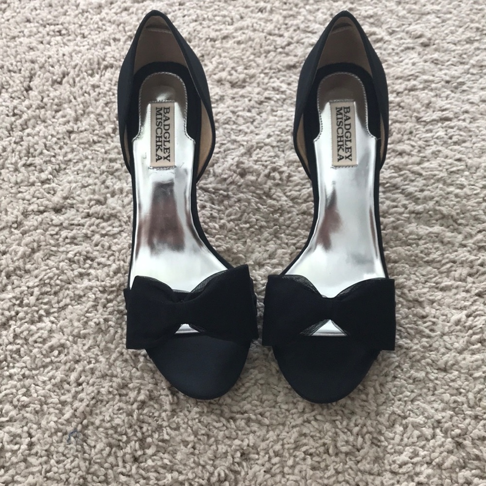 Adorable black Badgley Mischka heels, Sz. 8